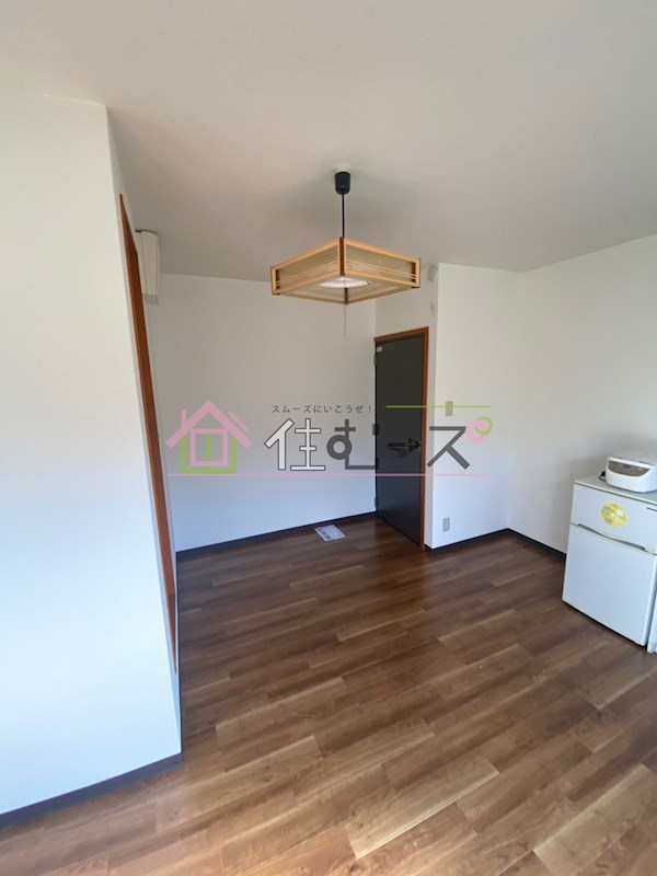 メゾン丸栄ハイツ リビング