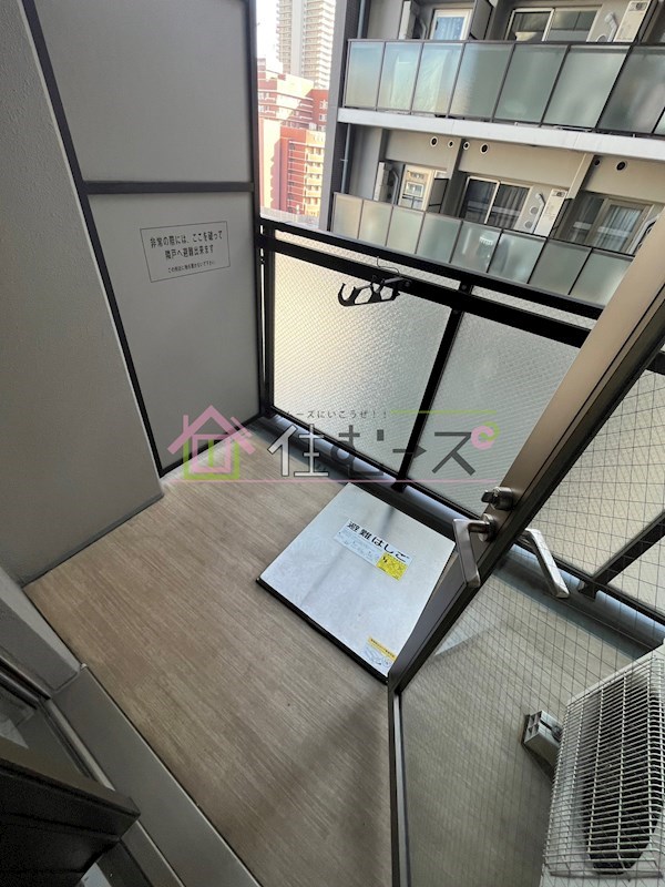 エスリード難波ステーションゲート　ノーステラス ベランダ