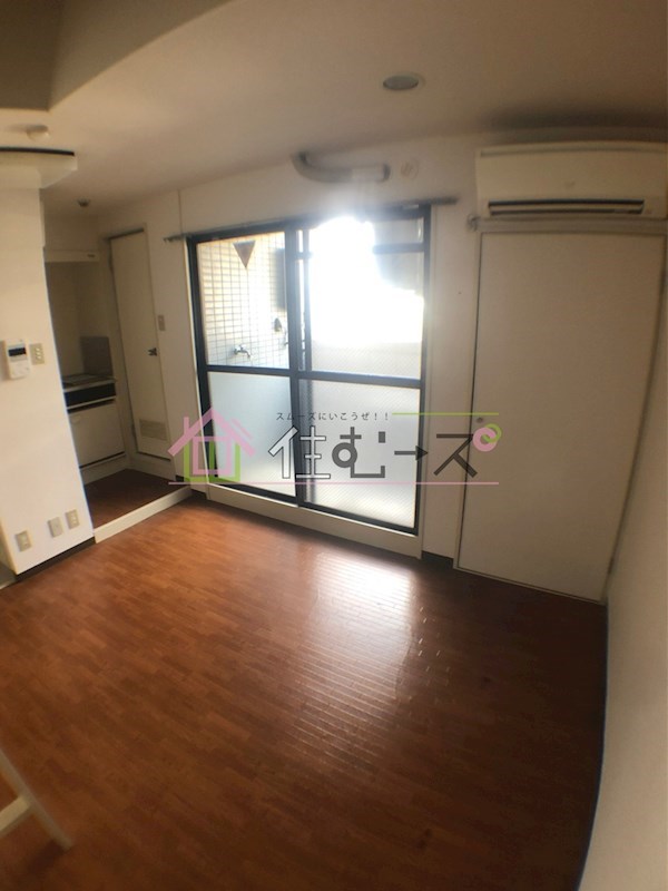 メゾネット北野 ベッドルーム