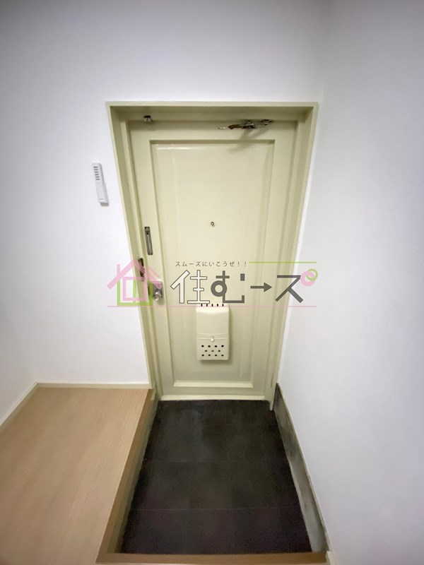 グランビルド長居 玄関