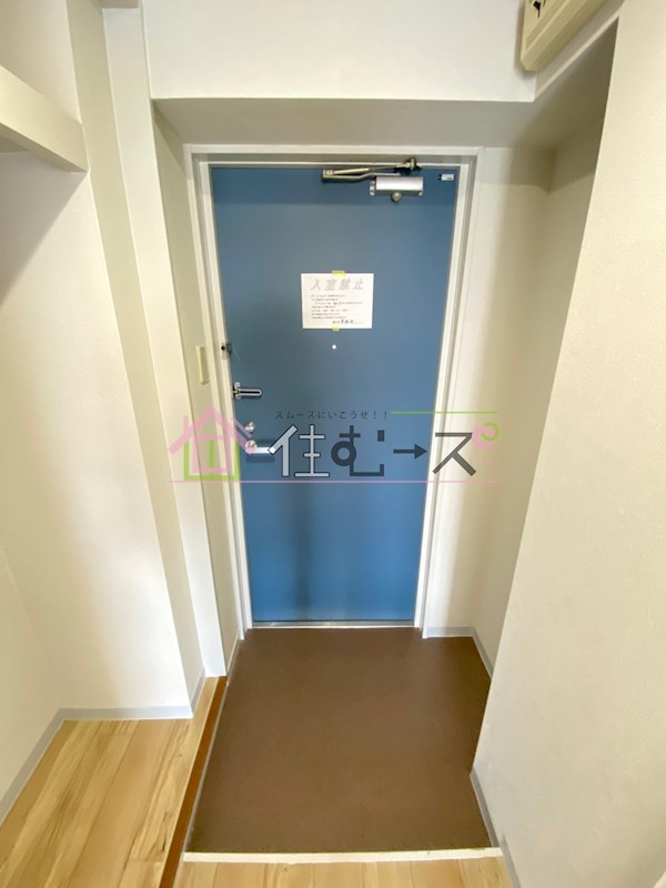 サンハイツ山之内 玄関