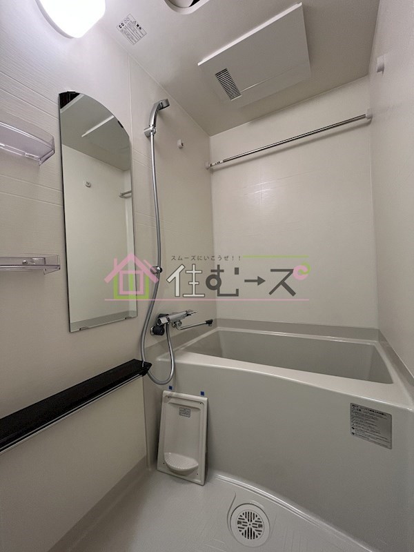 スプランディッド新大阪WEST 風呂画像