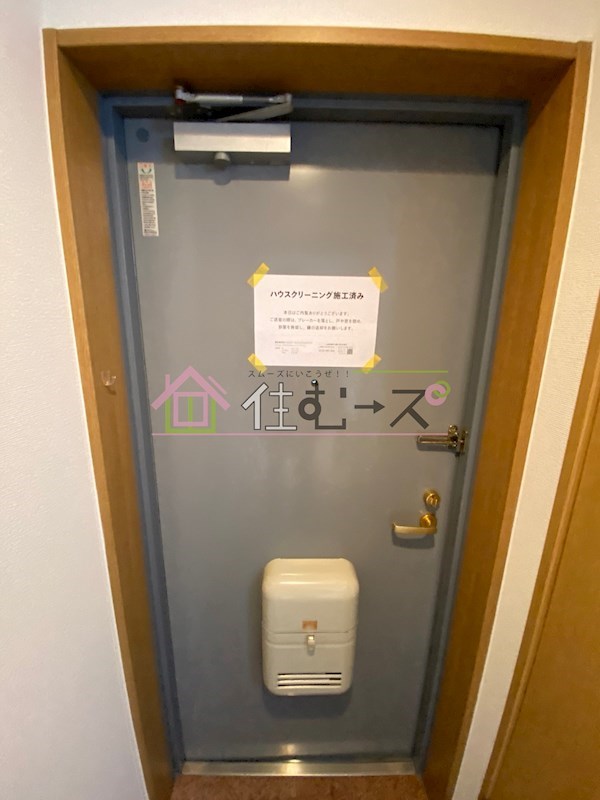 ディナスティ福島  玄関