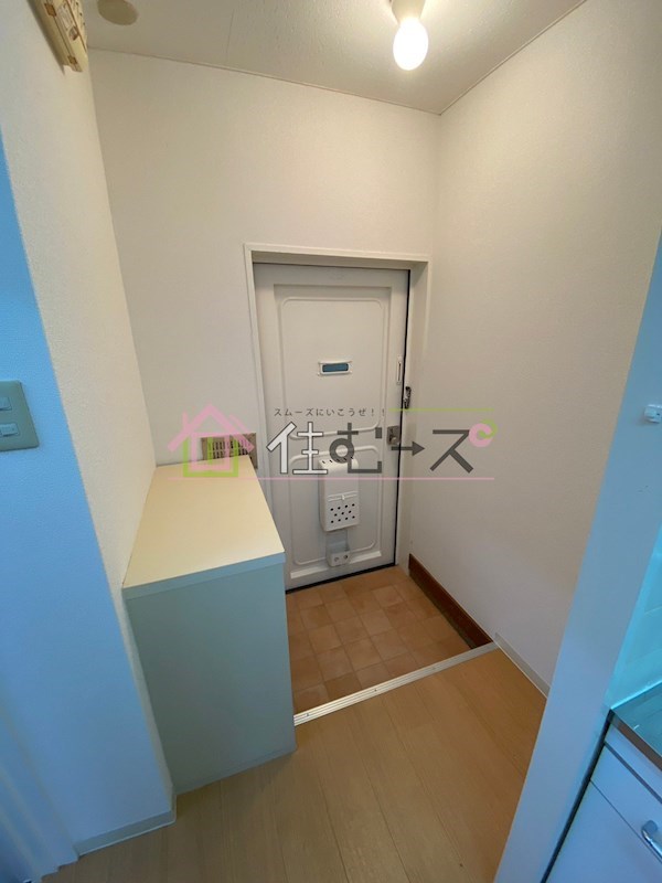 ビスタ桃谷 玄関