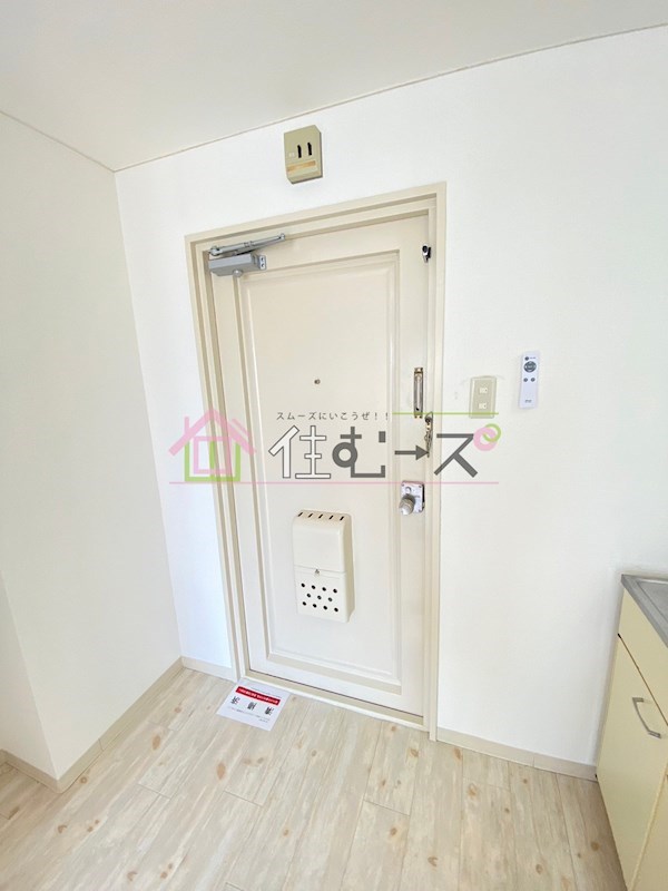 ラパンジール都島 玄関