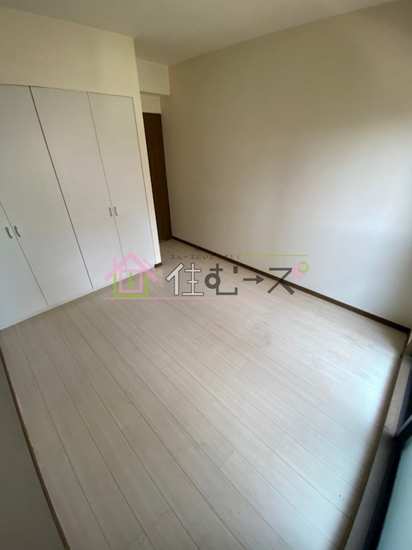 サムティ三国本町レジデンス リビング