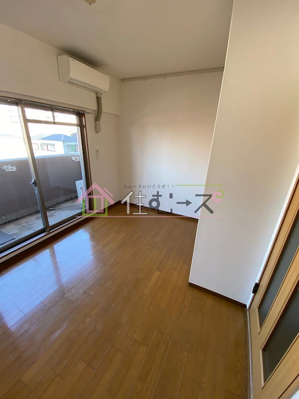 ジュネス東住吉 リビング