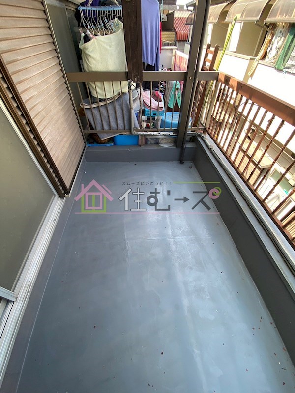 谷貸家 ベランダ