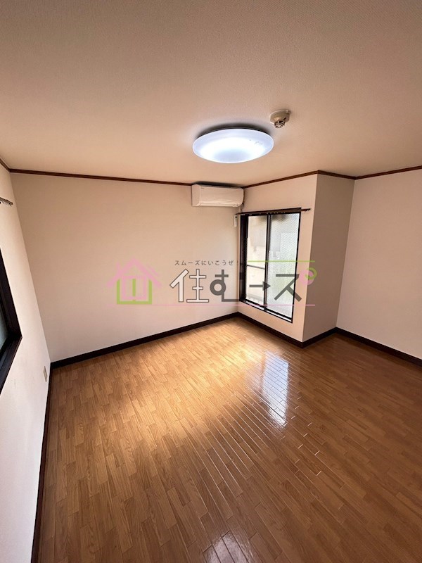 コーポ泰山 ベッドルーム