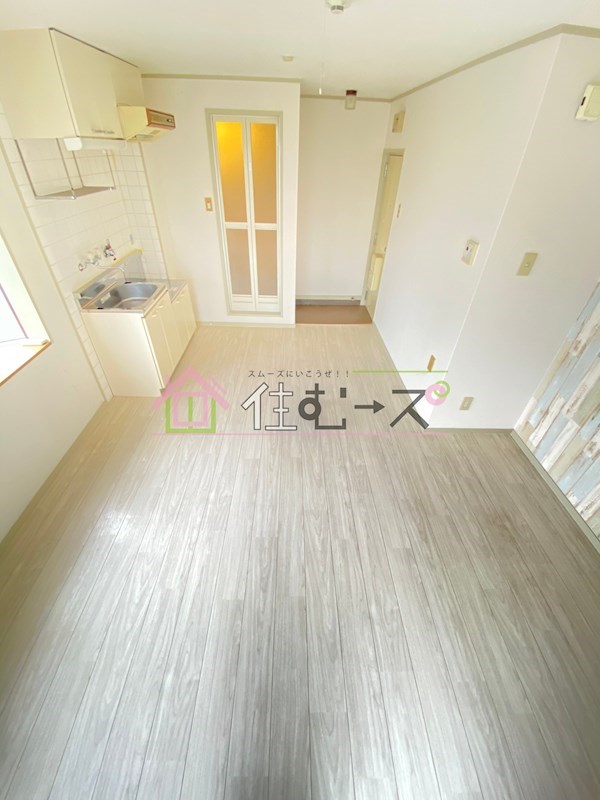 ジュネス塚本 リビング