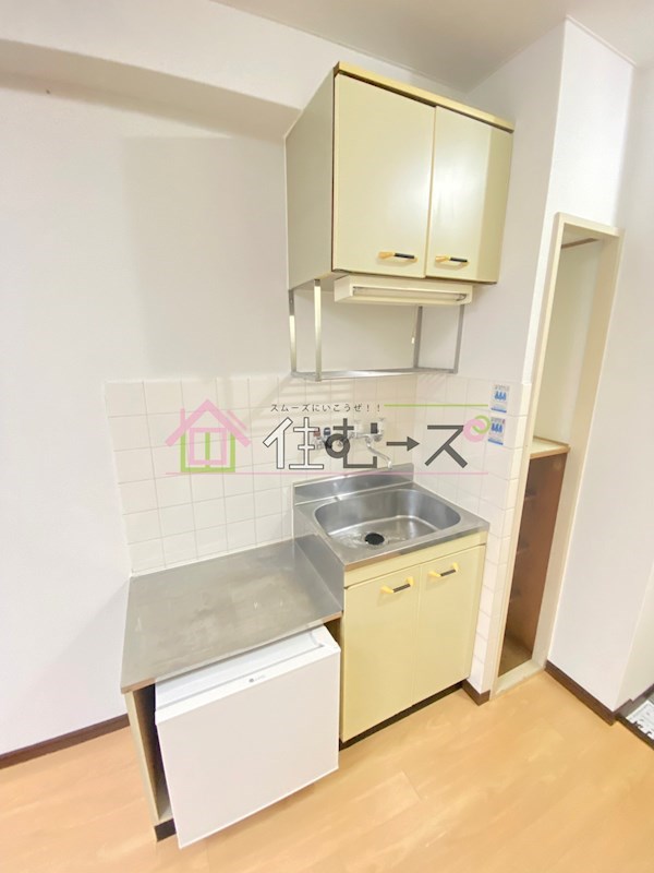 シャトー小路Ⅰ キッチン