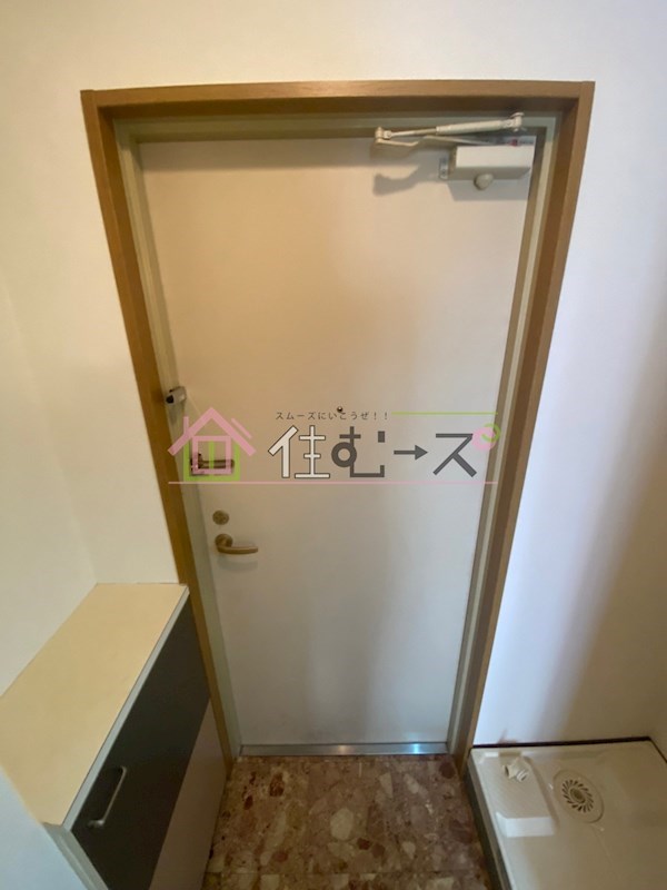 ブリストル神崎 玄関