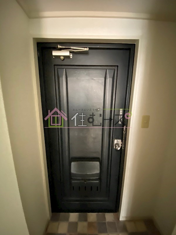 ノアーズアーク長堀通 玄関