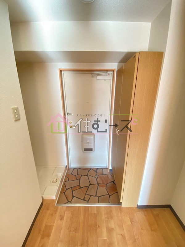 エクセレント上新11 玄関