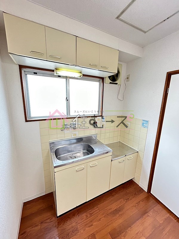 グランドハイツカワハラ キッチン