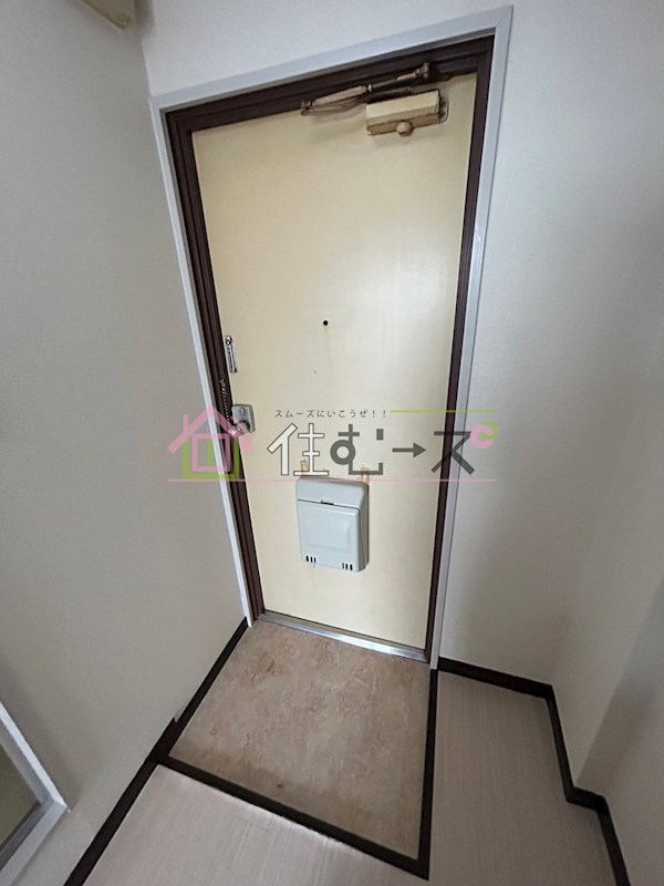 シャトー第2花園 玄関