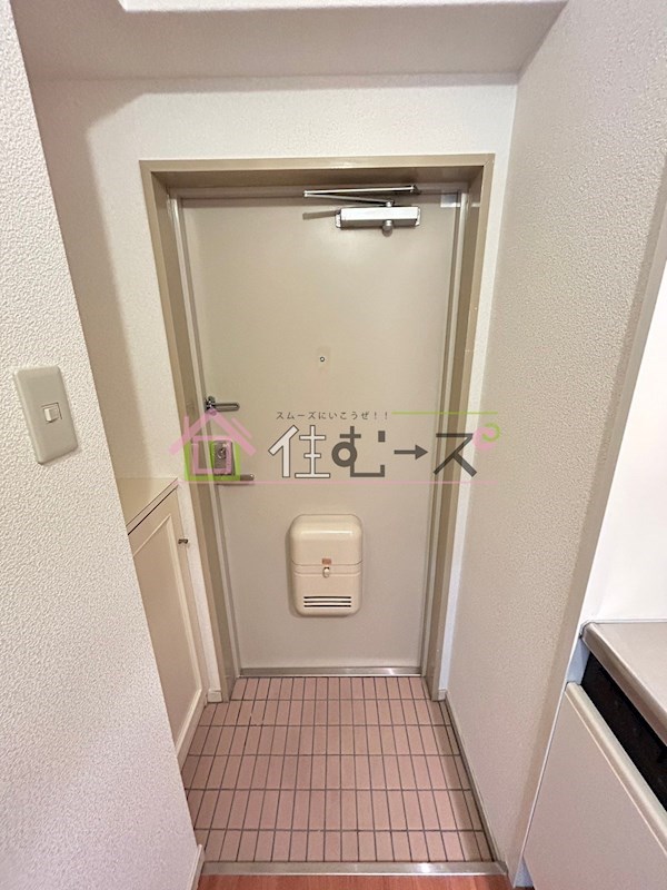 ノルデンハイム豊新 玄関