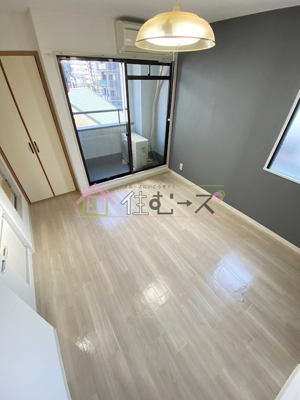 西梅田第一マンション ベッドルーム