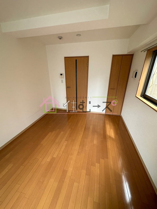 シーガルハイツ心斎橋EAST リビング