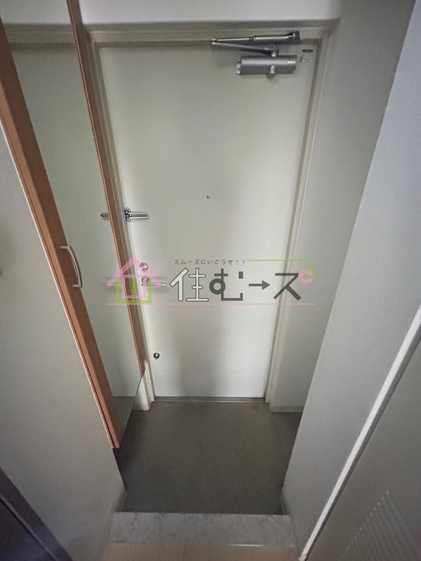 クレール鶴見 玄関