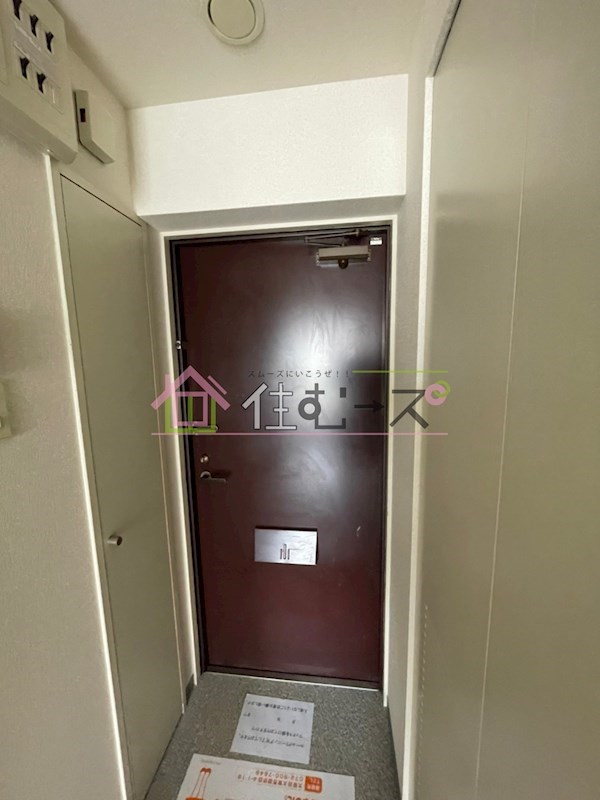 エトワール北梅田 玄関