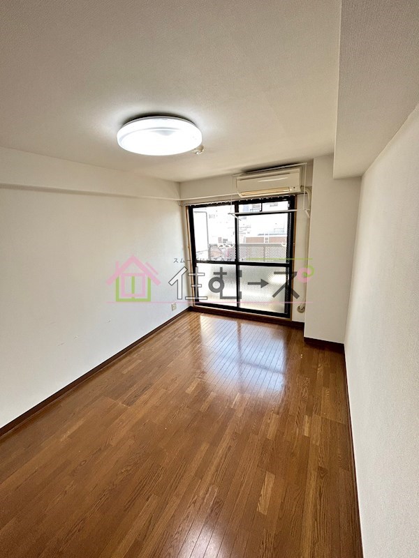 メゾンベルクール ベッドルーム