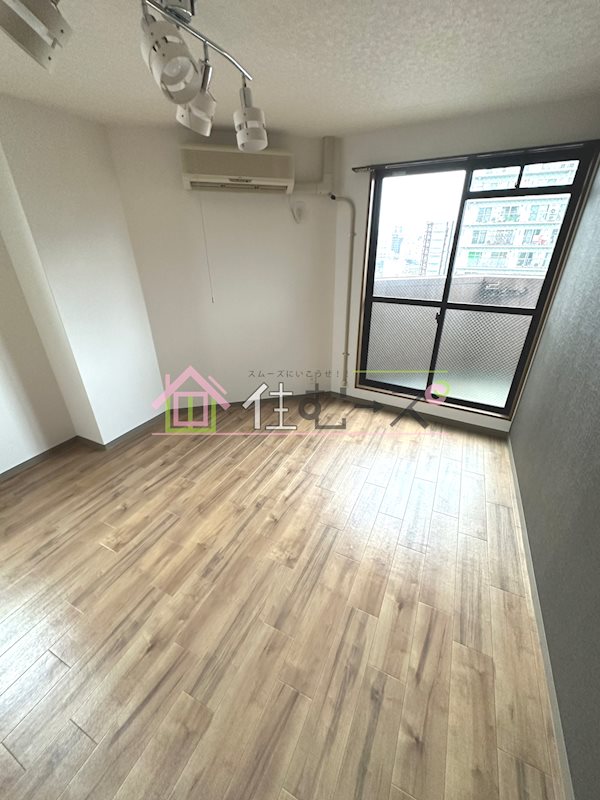 ドエル堀江南 ベッドルーム