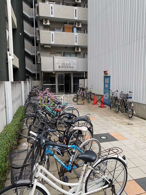 エスリード新大阪 エントランス