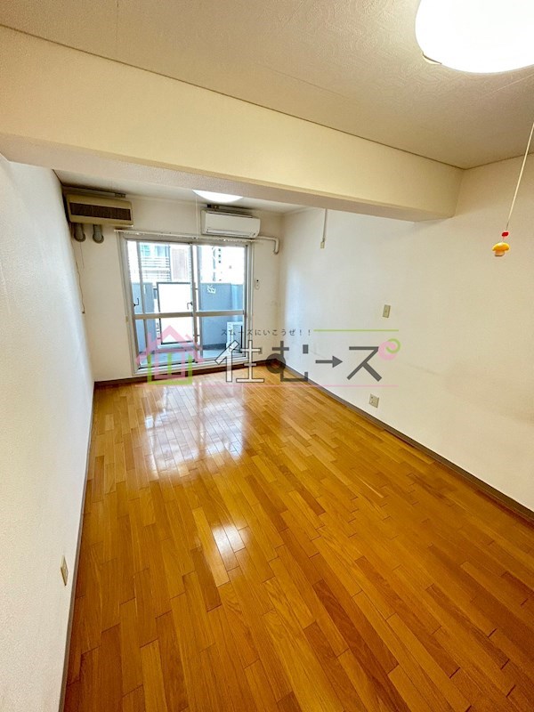 シャンボール第3新大阪 ベッドルーム