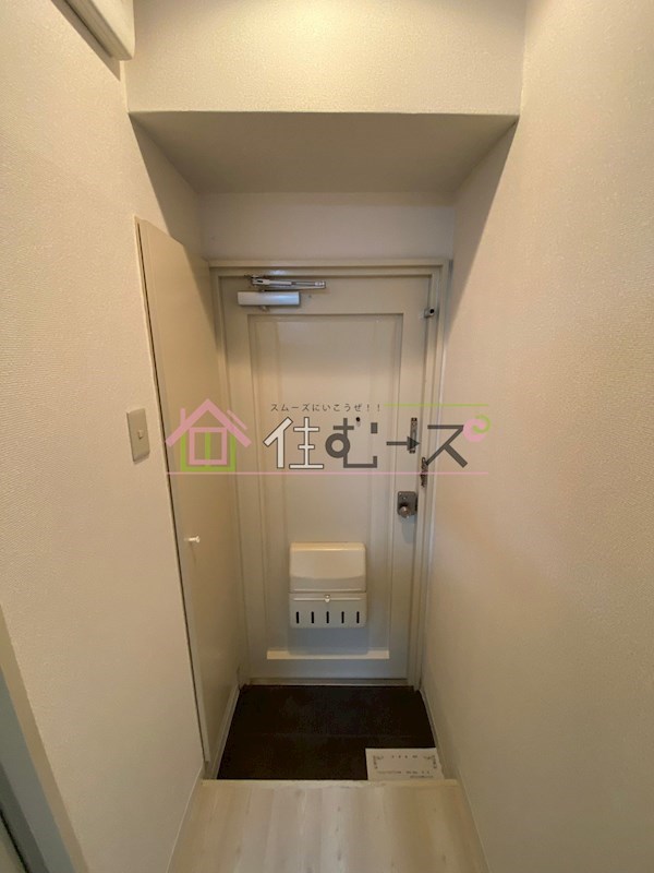 ラパンジール市岡元町 玄関