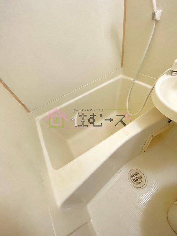 ラパンジール市岡元町 風呂画像