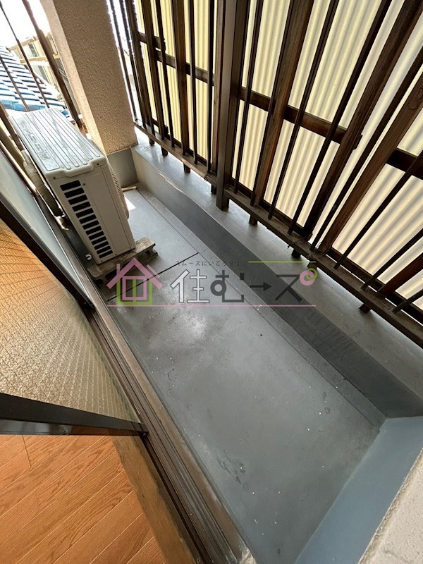 OMレジデンス京橋EAST弐番館 ベランダ