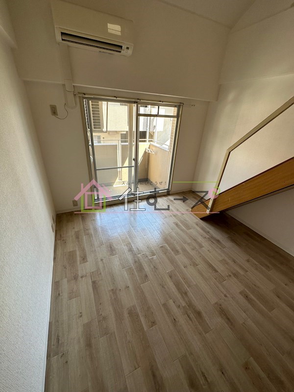 シャンテジョイフル ベッドルーム