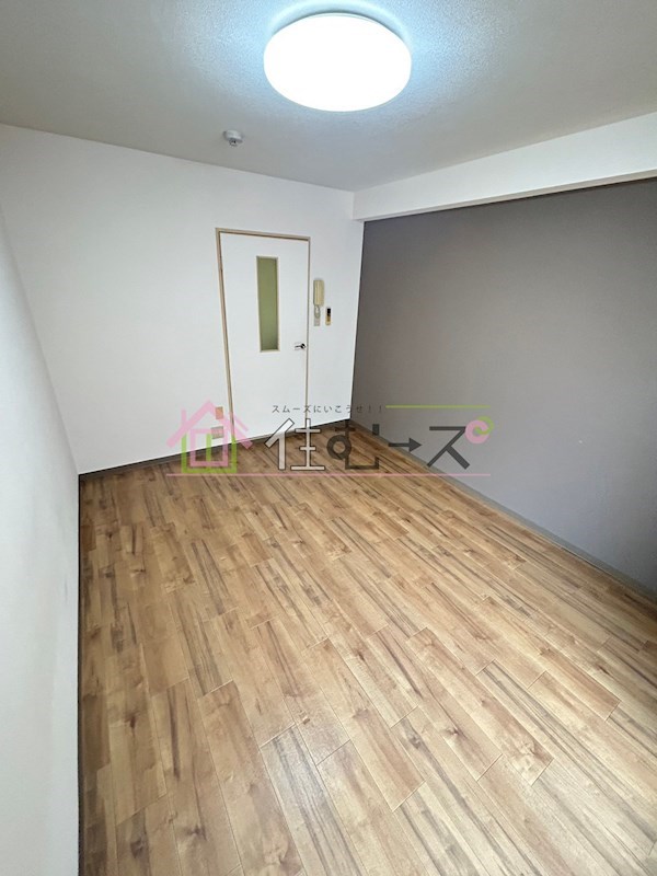 プレミアム福島 リビング