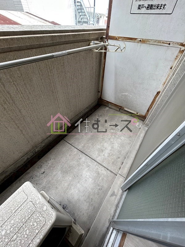 ハイツマエカワ ベランダ
