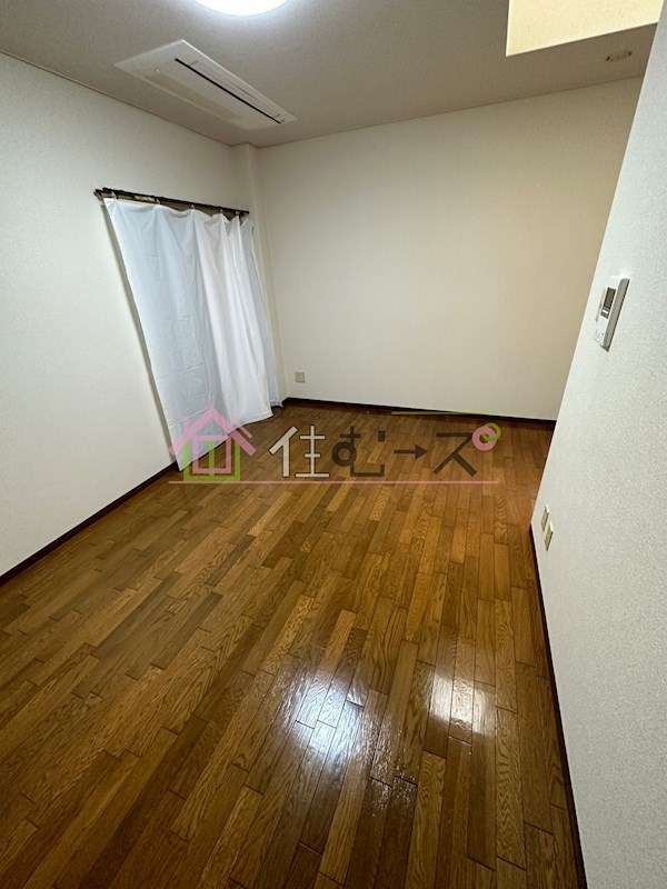 センターハウス ベッドルーム