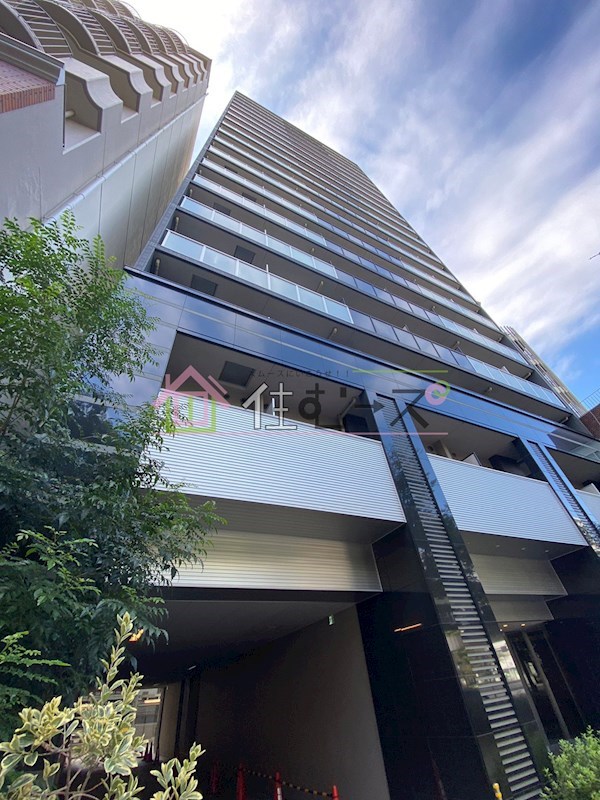 プレサンスタワー難波WEST 外観