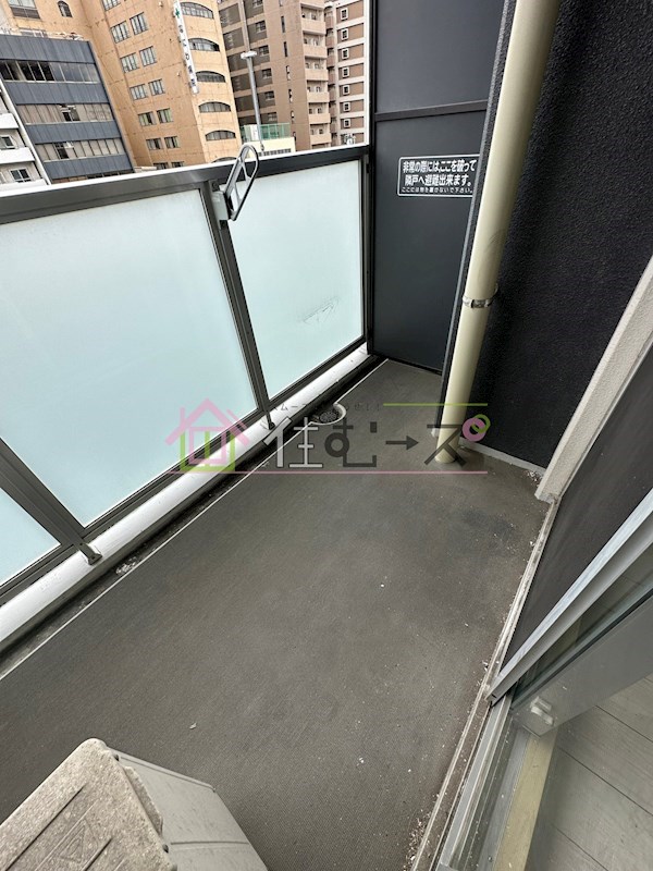 プレサンスタワー難波WEST ベランダ
