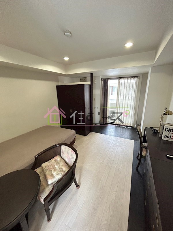 アヴァンセ天王寺 リビング