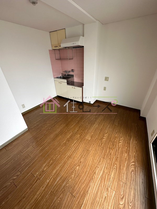 ビジタル浪速3 リビング