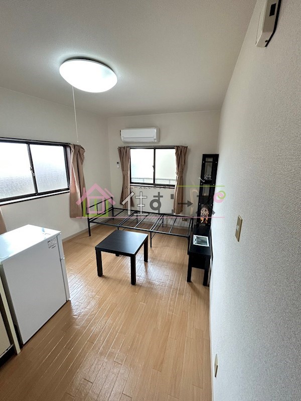 ハイツ関西 ベッドルーム