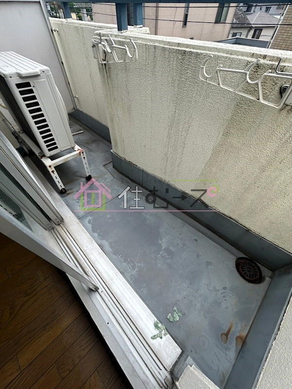 ファースト東中島  ベランダ