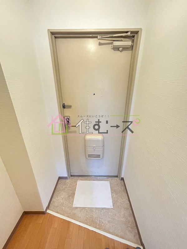 ミタカホーム8番 玄関