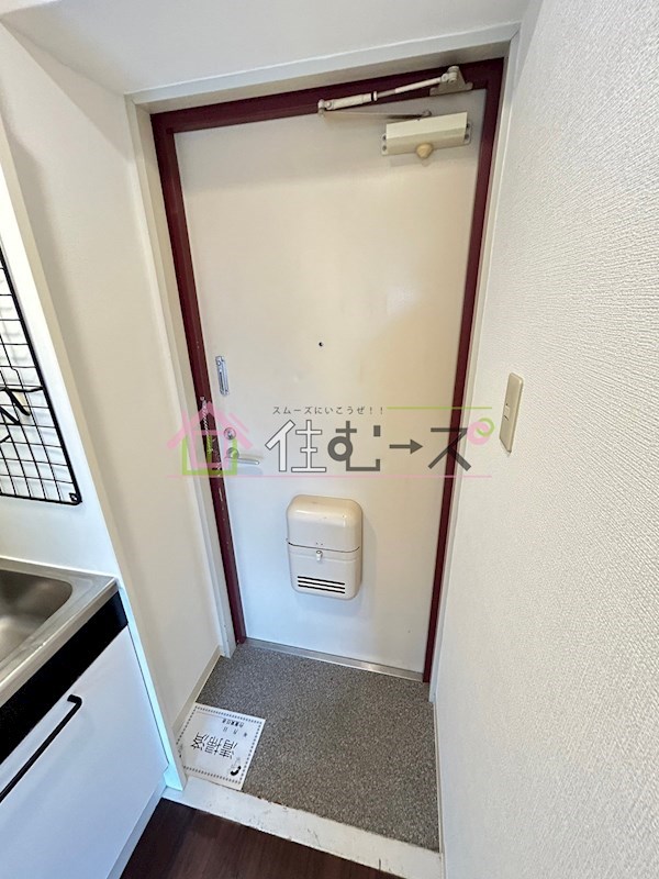 インク・エイト 玄関