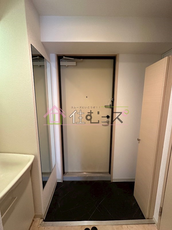 オリエンタル上町 玄関