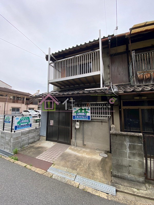 昭和町1貸家 外観
