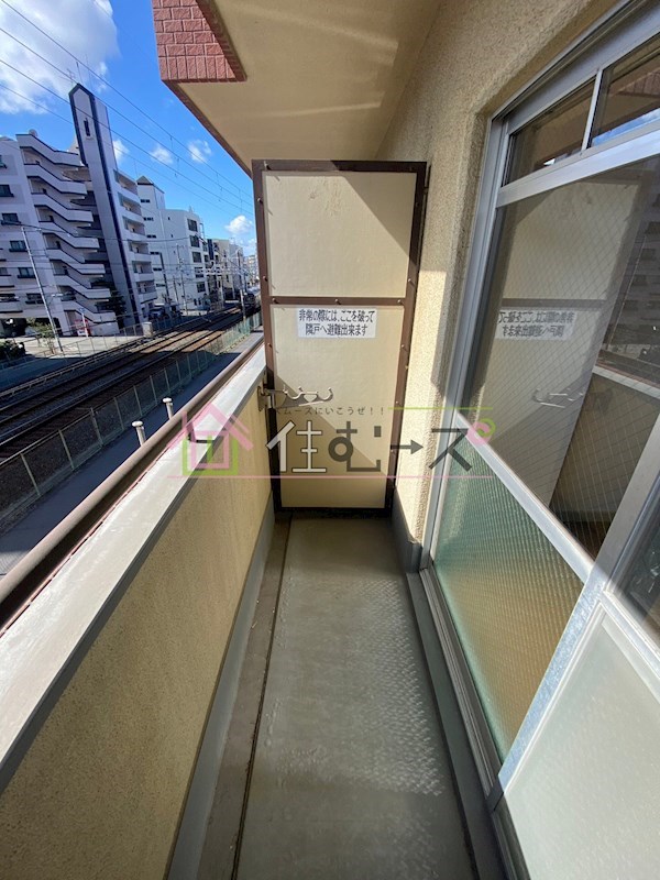 島ビル ベランダ