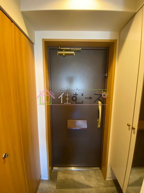 リアンジェ難波 玄関