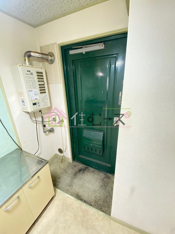 ハヤシマンション 玄関