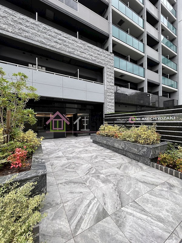 S-RESIDENCEドーム前千代崎 エントランス